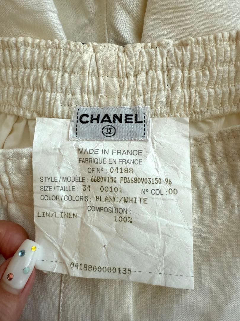 も*が様 シャネルの麻のショートパンツ