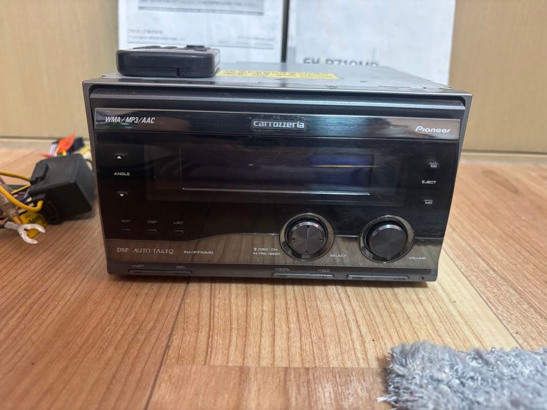 Pioneer FH-P710MD カーオーディオ　CD MD