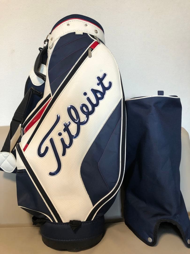 【送料込み】人気商品　タイトリスト 9型 5口枠 ゴルフバッグ