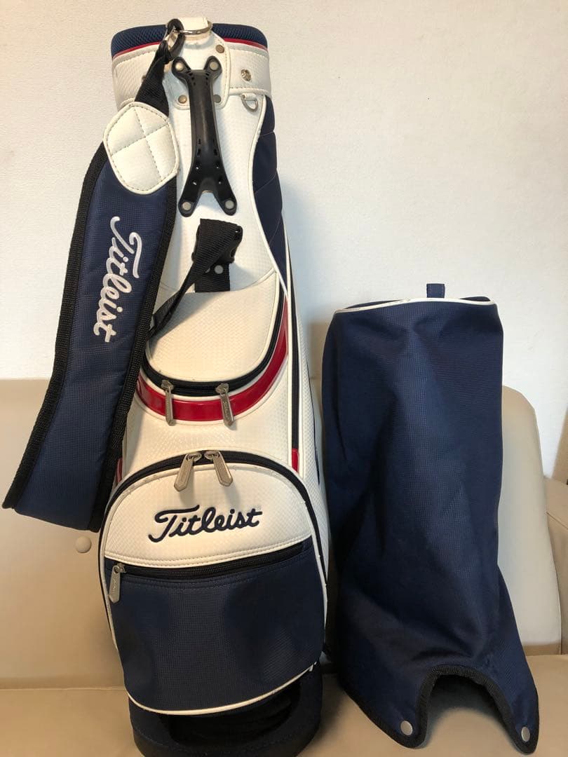 【送料込み】人気商品　タイトリスト 9型 5口枠 ゴルフバッグ