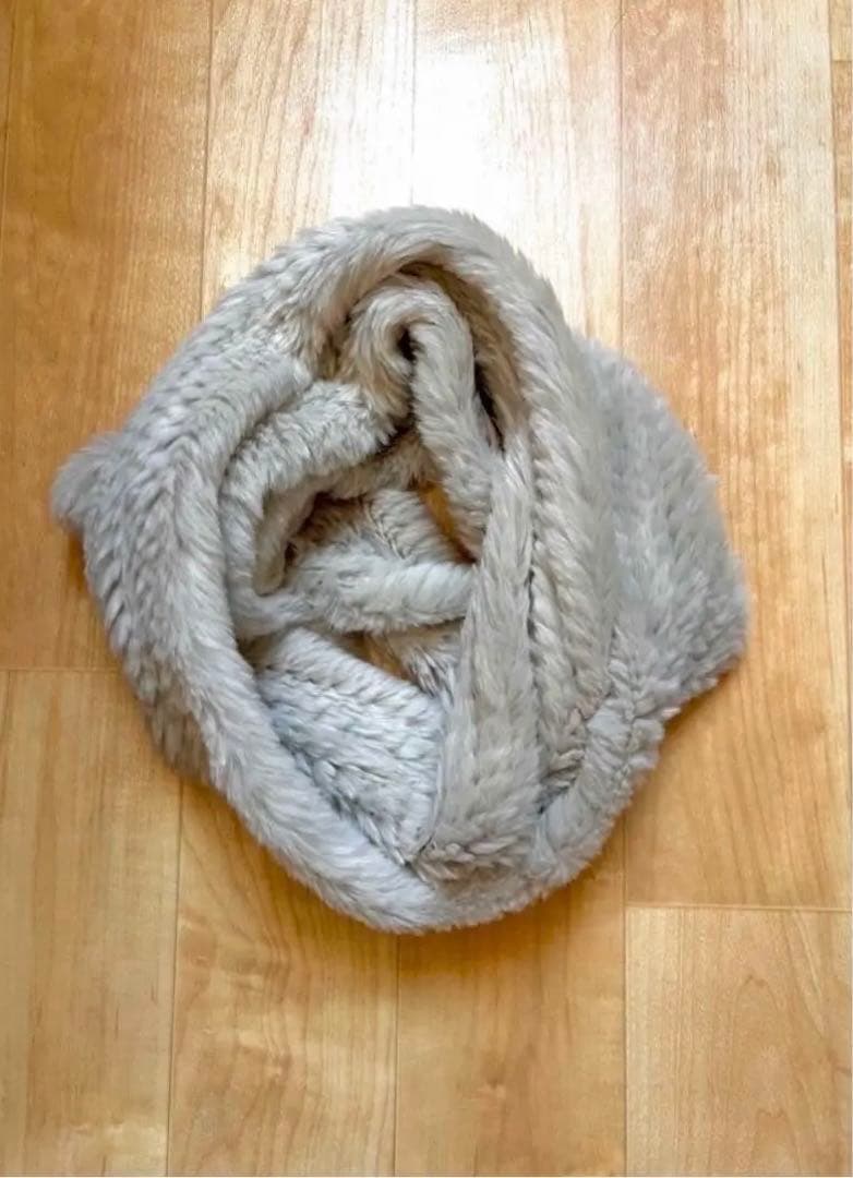 KARL DONOGHUE カールドノヒュー・スヌード美品（中古）