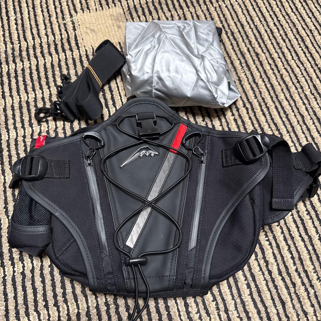 クシタニ ヒップバッグ