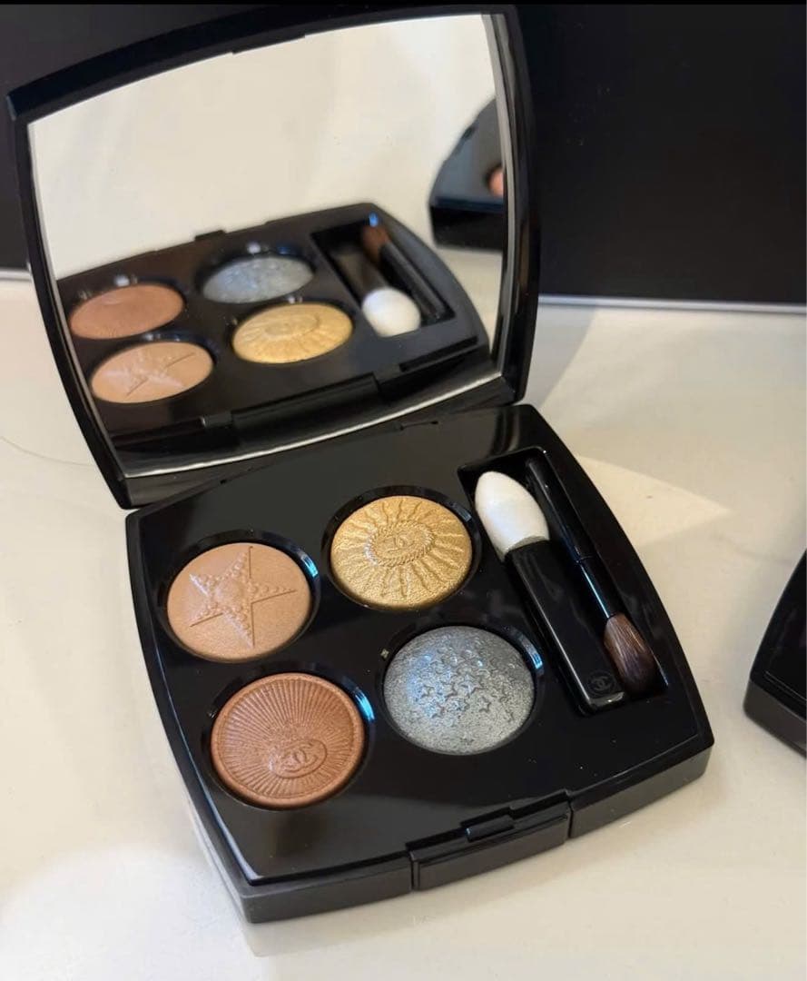 アイシャドウパレット 229 - Boutons Stellaire