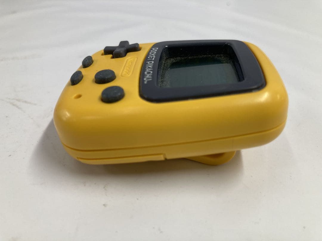 Nintendo ポケットピカチュウ 万歩計　ポケモン　ピカチュウ