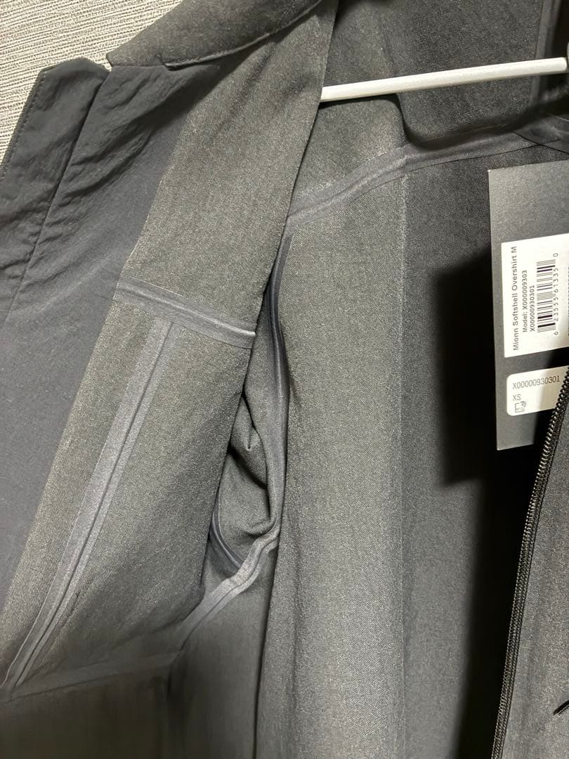 【定価11万】ヴェイランス　マイオンソフトシェルオーバーシャツ　ブラック　XS