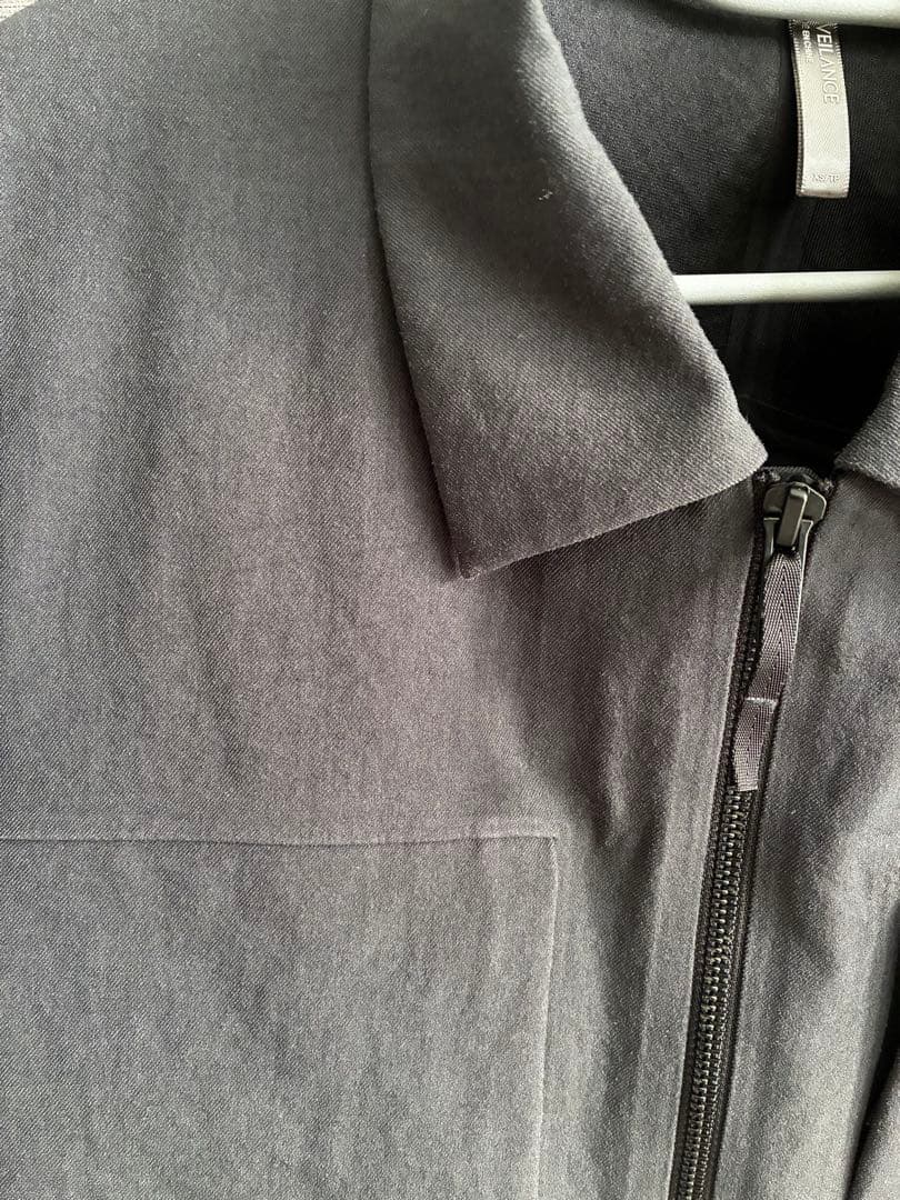 【定価11万】ヴェイランス　マイオンソフトシェルオーバーシャツ　ブラック　XS