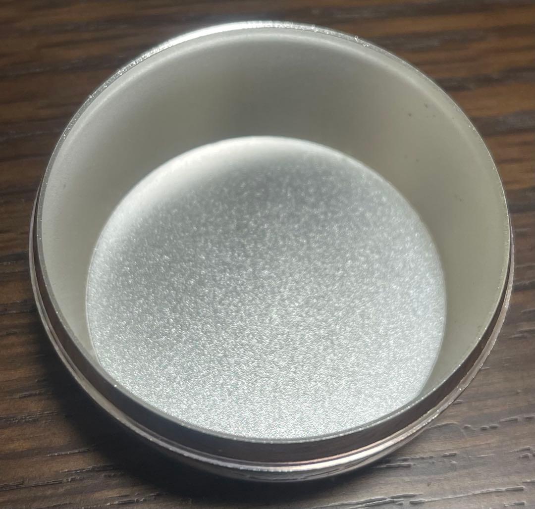 天皇家下賜品 銀製 棗形 金象嵌 菊花紋章 鳳凰盛上文 ボンボニエール