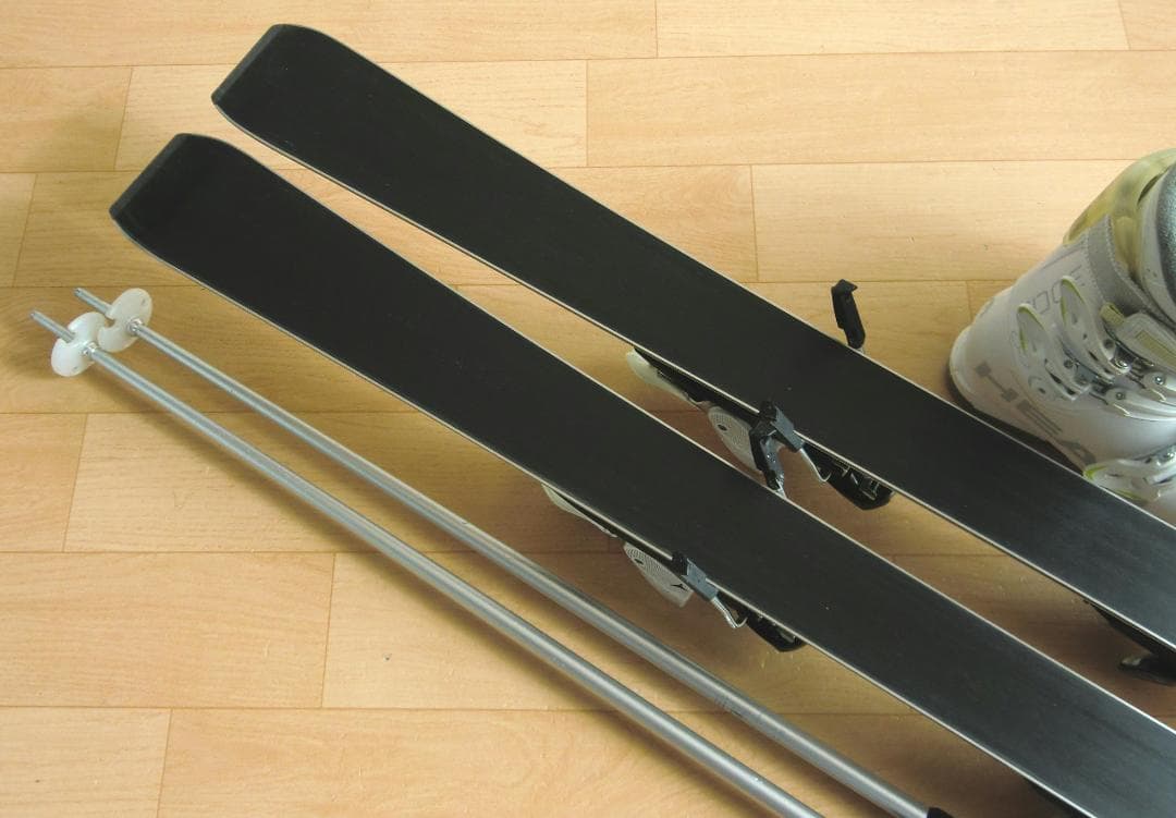 ■送料無料■アトミック■女性用スキーセット■板151靴24-24.5■メンテ付■