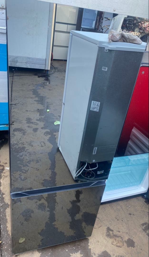 ハイセンス 冷蔵庫 2022年 高年式 ミラーパネル おしゃれ