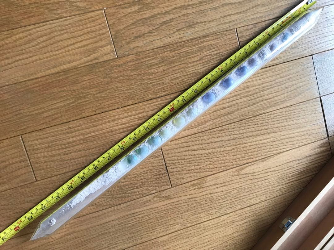 ツボ押しに最高。地球外物質入りイオン棒ポインテッド60cm木製ケース付き