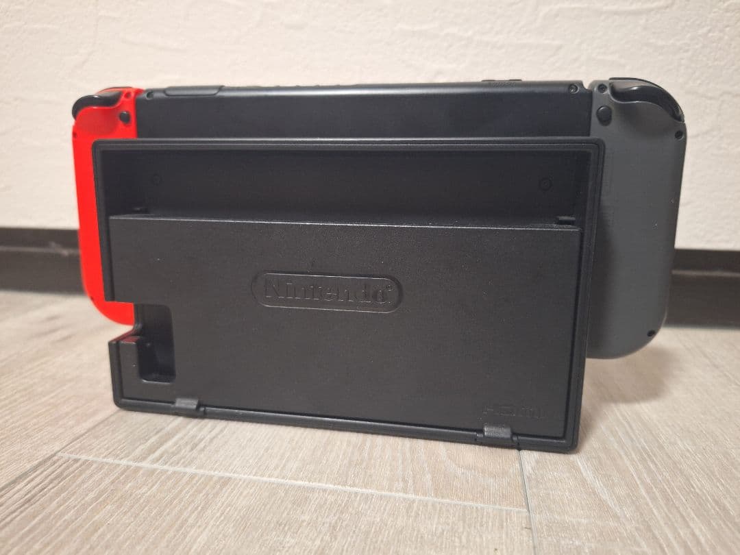 i*6様 Nintendo Switch 本体 グレー/レッド