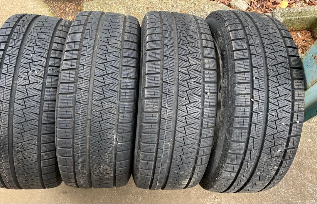 【美品】日産　フーガ純正タイヤホイールセット 235/50R18