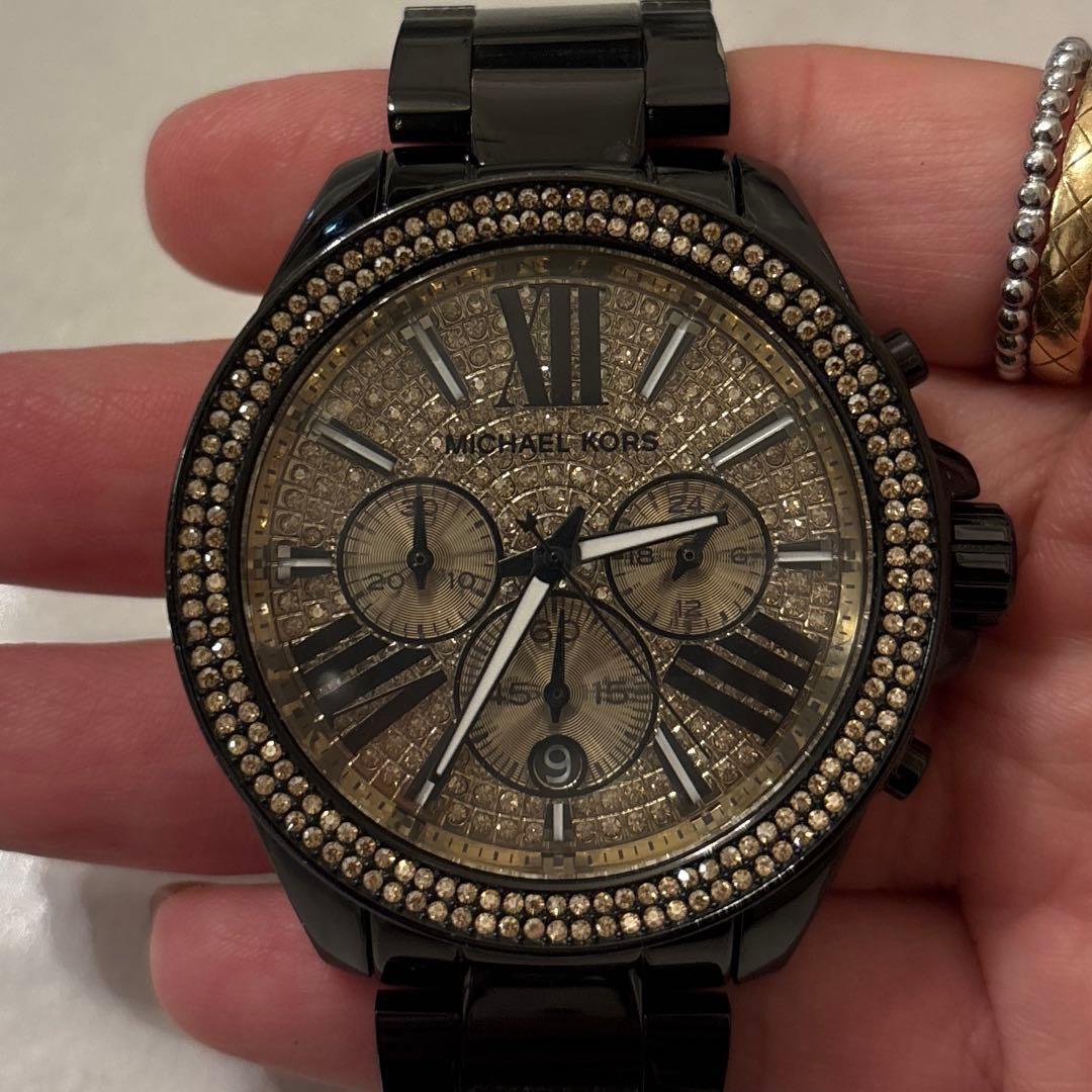 専用　MICHAEL KORS マイケルコース　腕時計　ブラックのみ