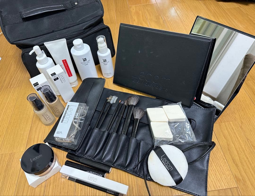 Ledom メイクアップセット 美容学生からプロまで対応！