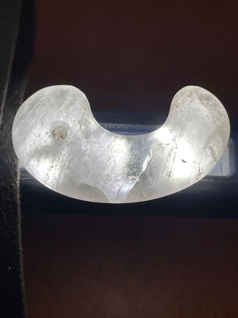 古墳時代　水晶製勾玉　出土品