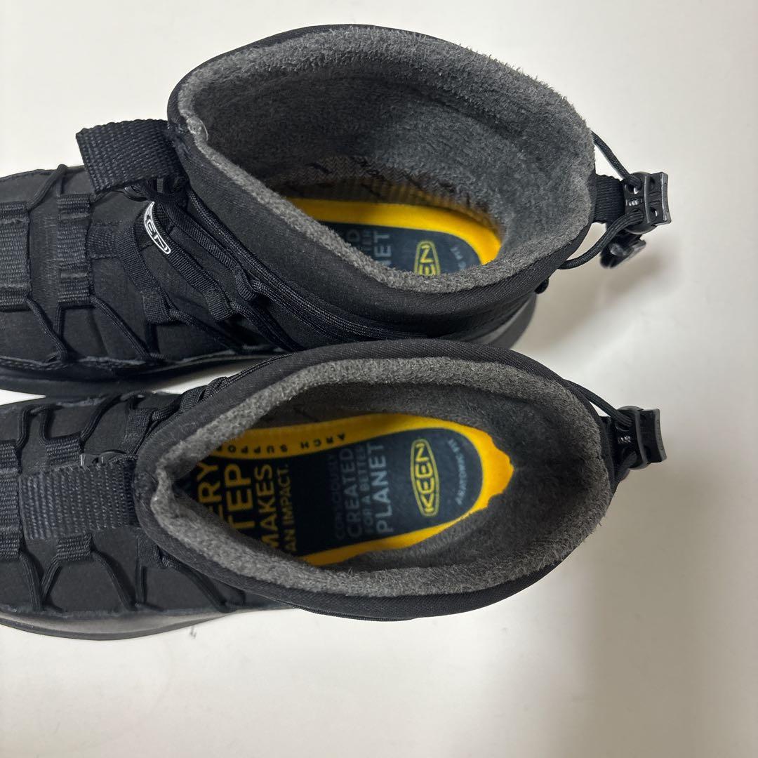 【極美品】KEEN ユニーク スニーク チャッカ 2 WP 防水 24.5cm黒