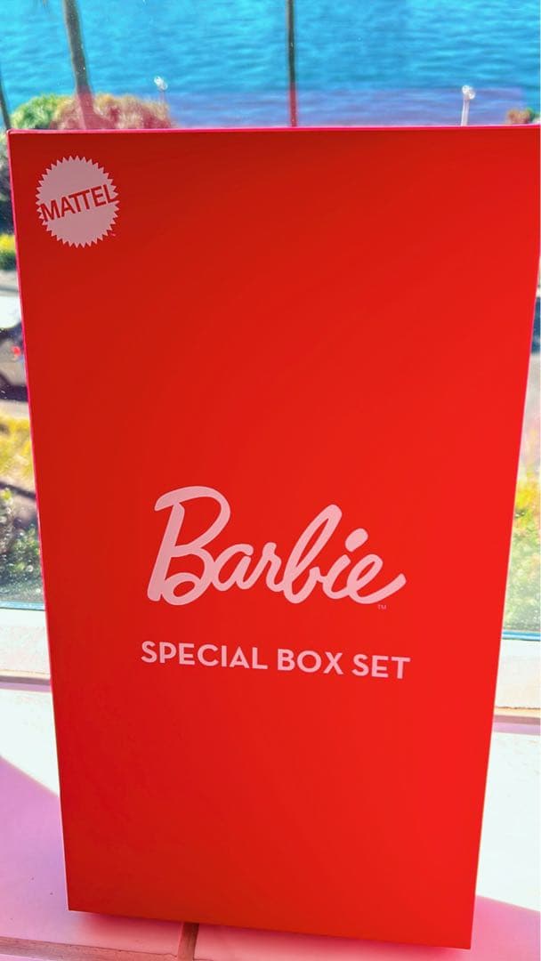 トイズバイアイニティ Barbie SPECIAL BOX