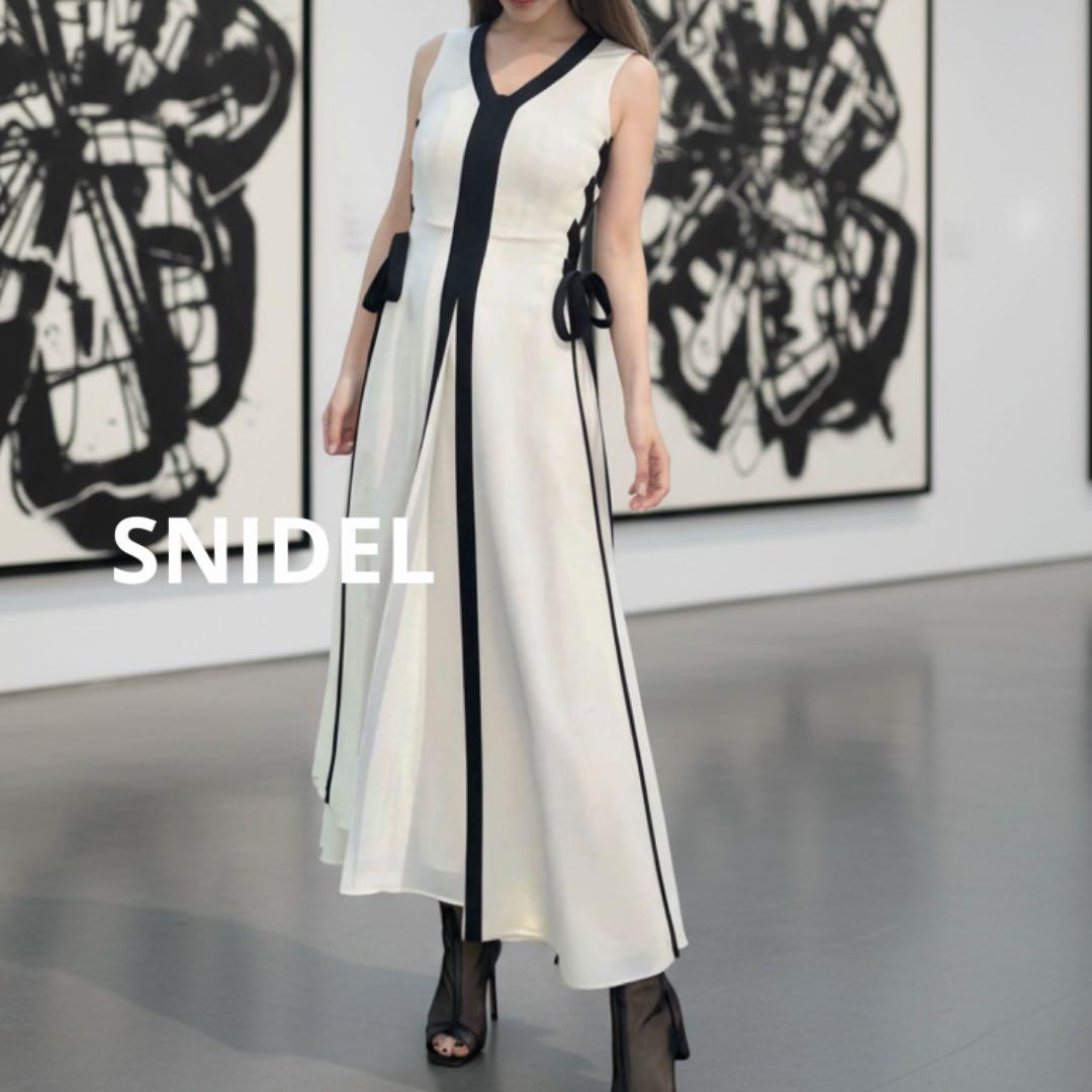snidel スナイデル　サイドプリーツバイカラーワンピース S 新品同様　美品