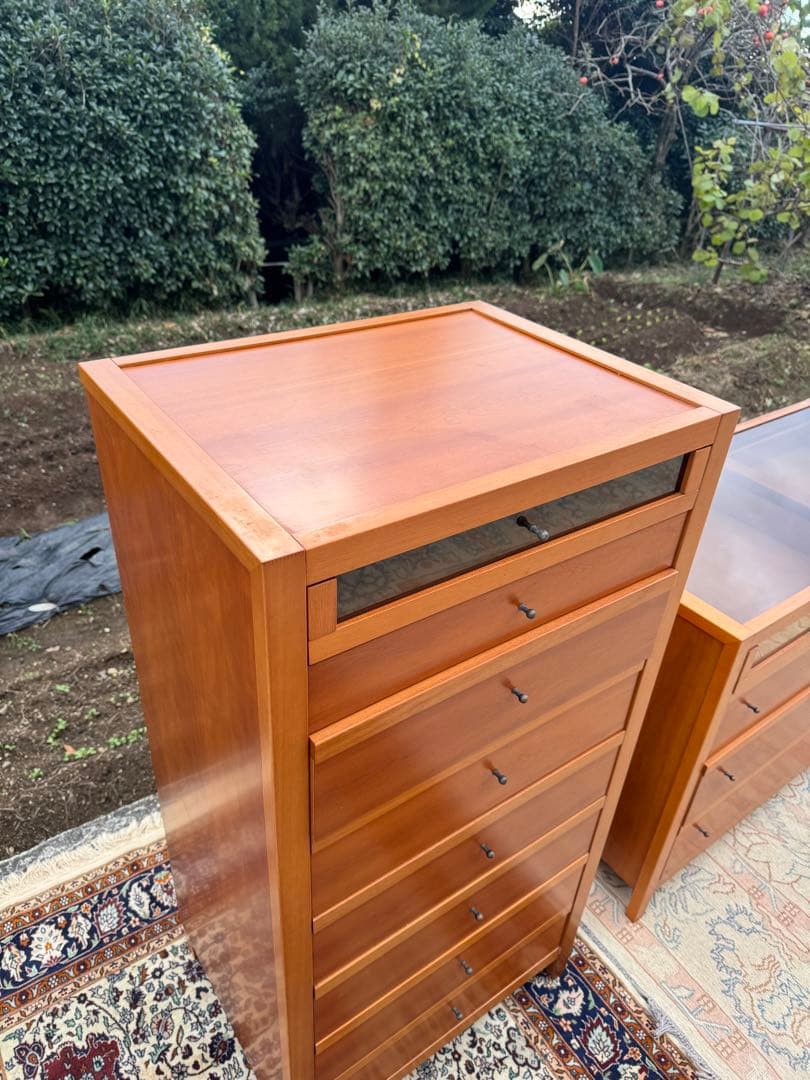 チェリー材 ハイチェスト 8段 ガラス引出し付 北欧モダン