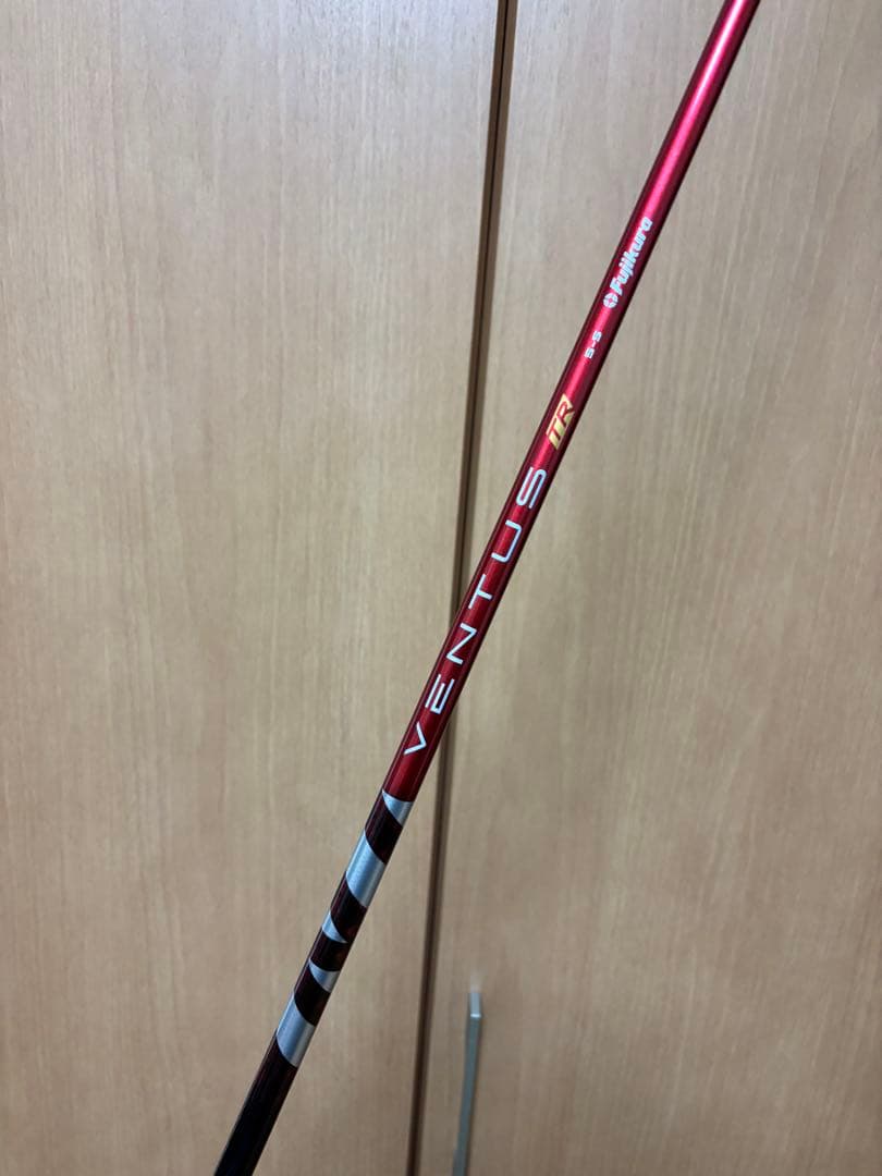 テーラーメイド　ベンタスレッド tr 5S スリーブ付き