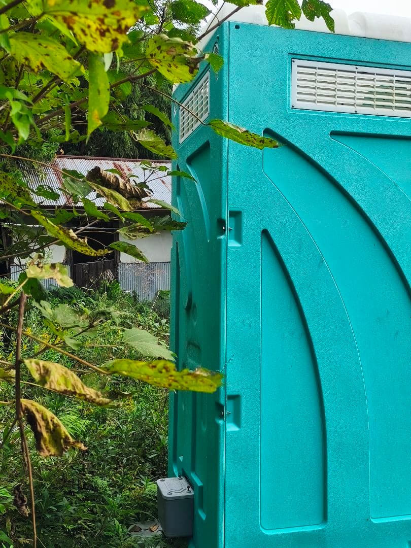 青緑色 ポータブルトイレ