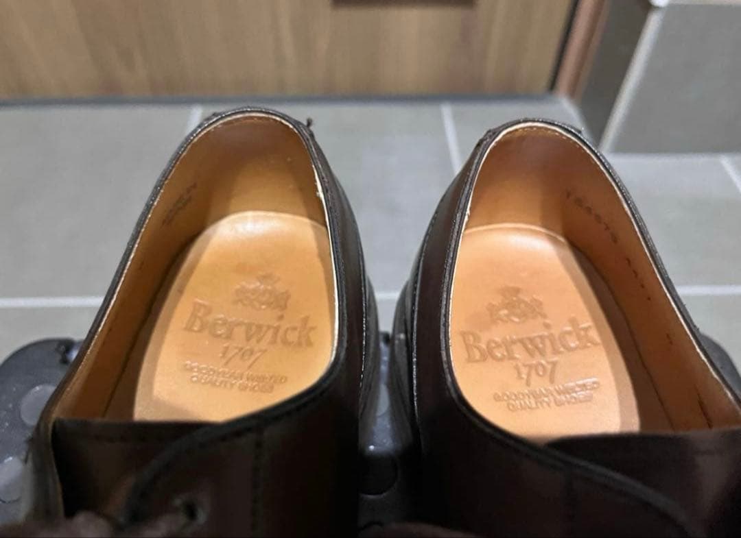 Berwick バーウィック Uチップ 4477 ヴィブラム ソール メンズ