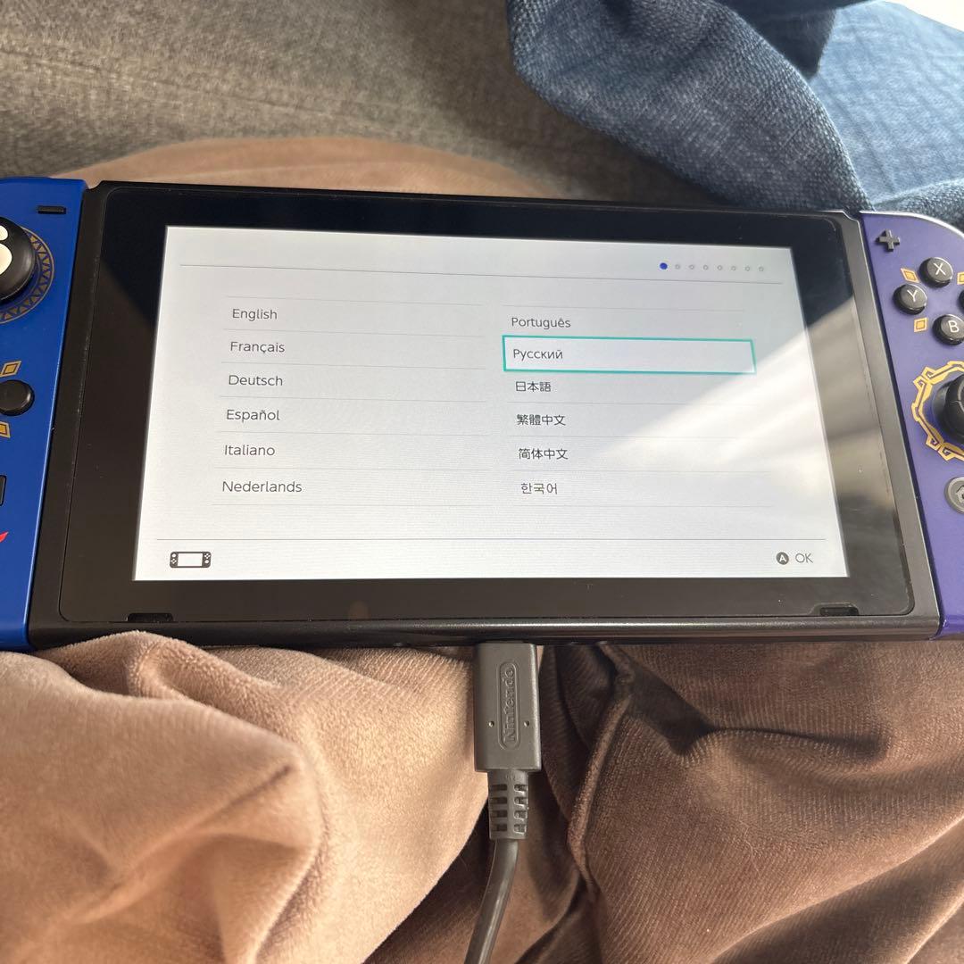 任天堂 Switch 2017年 本体のみ ジョイコンに問題あり