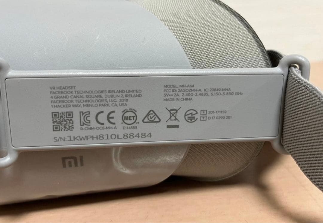  Go VRゴーグル MH-A64 64GB