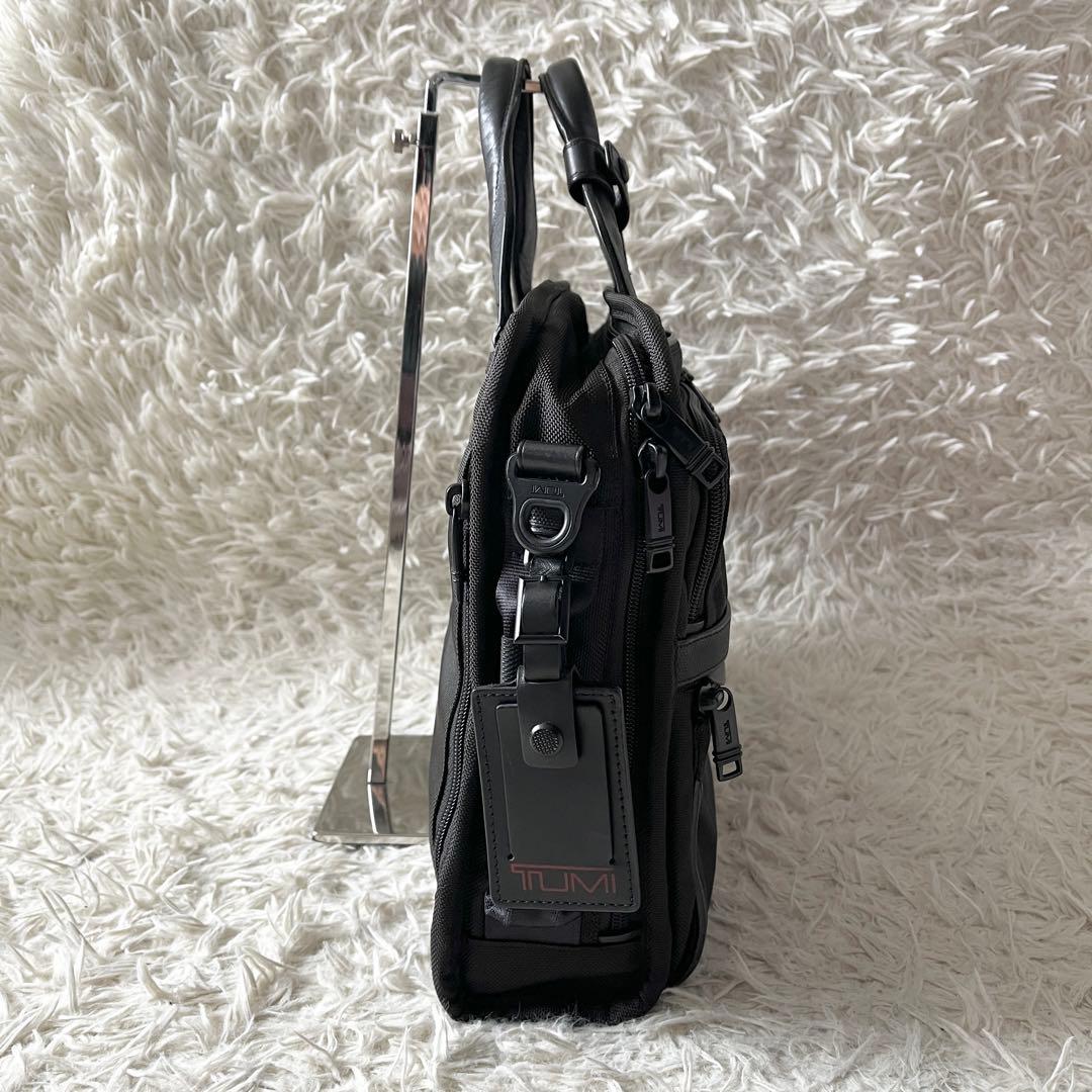 未使用級✨TUMIトゥミ　Alpha 2603182D3 ビジネスバッグ