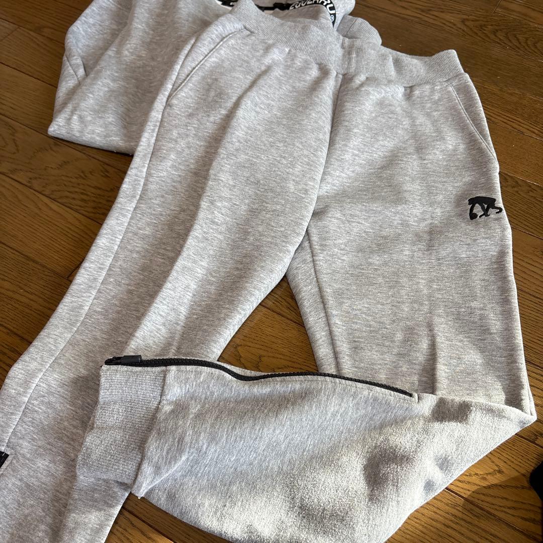 エゴザル　スウェット上下