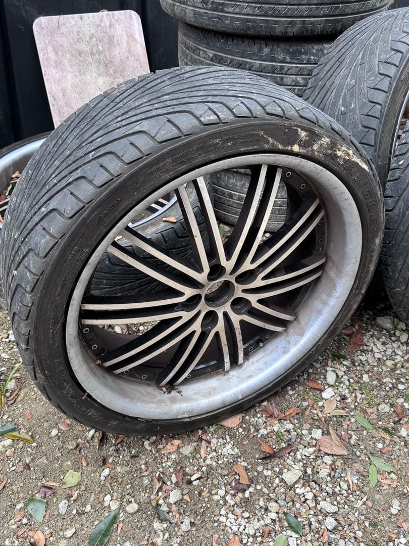 大*将様 アウディAUDI 114.3 22インチホイールセット 255/35R