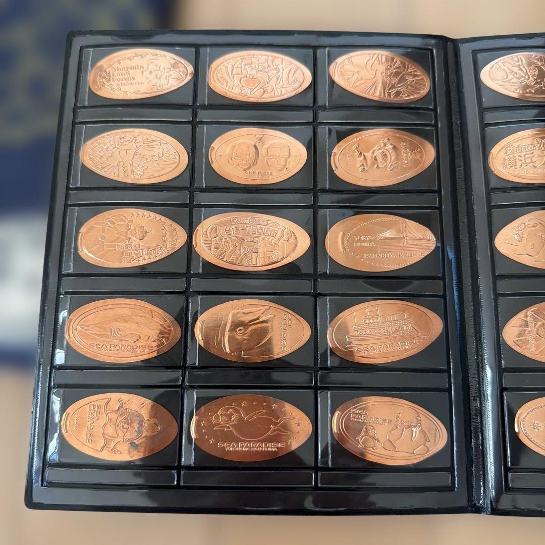 ポケモン　ディズニー　スーベニアメダルセット