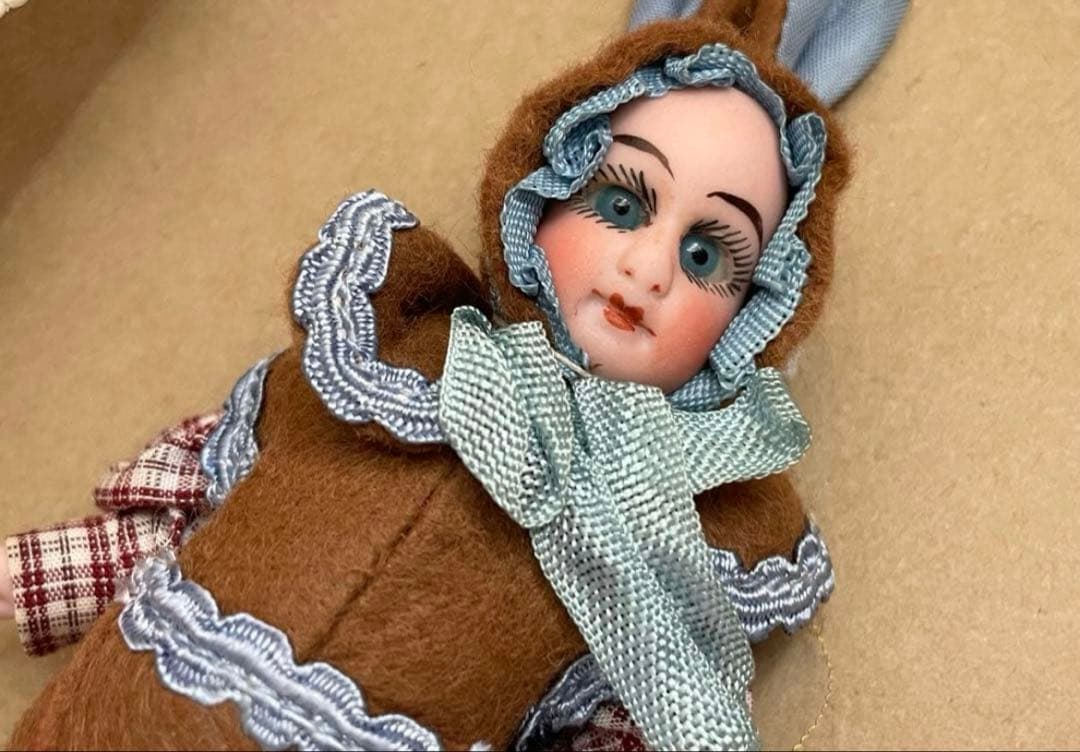 アンティーク　Hertwig うさぎ　ビスクドール　ミニョネット　オリジナル箱付