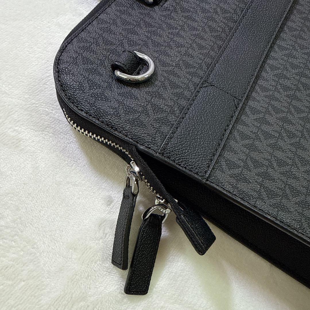 ★PUG★マイケルコース ビジネスバッグ A4 2way PVC