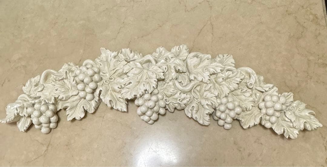 ウォールデコ　メダリオン　壁飾り　コクシグル　ブランマリクロ　サラグレース