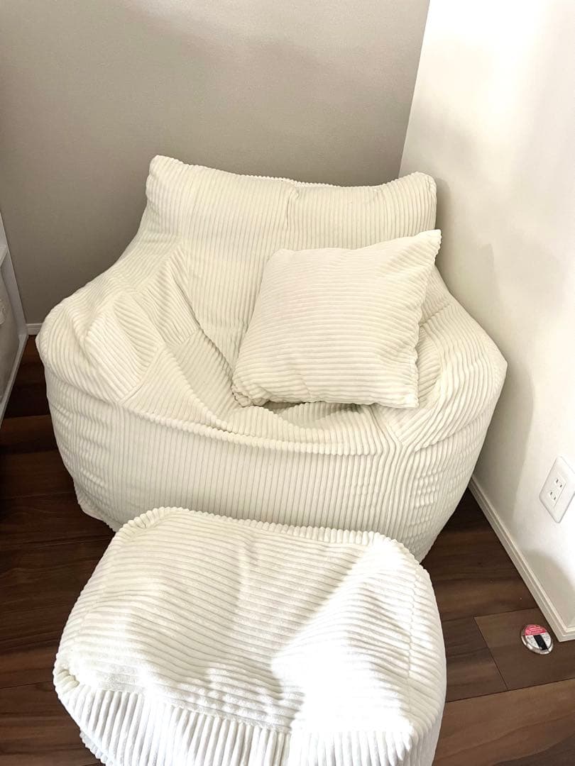 LOOSY ビーズソファ ホワイト（オットマン、クッションカバー付）