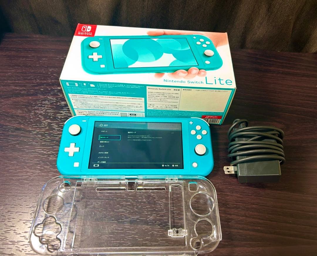 Nintendo Switch Lite ターコイズ 本体 クリアケース付き