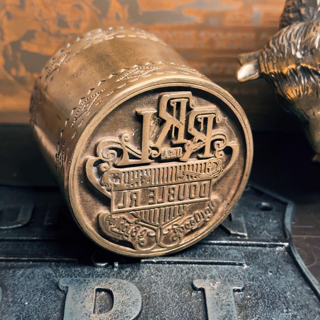 RRLの真鍮製スタンプです