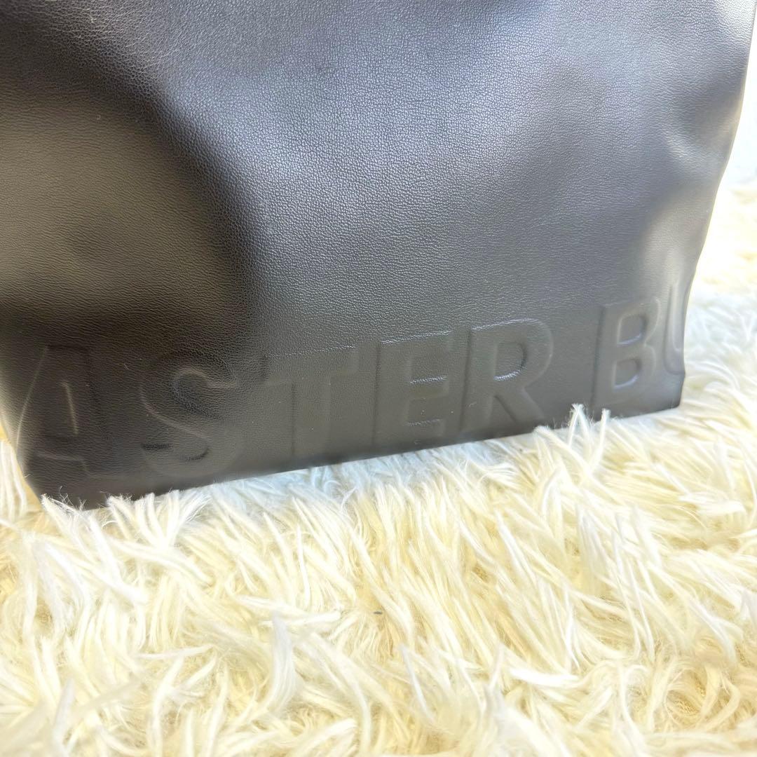 【マスターバニー】美品 カートバック フェイクレザー ブラック 3D