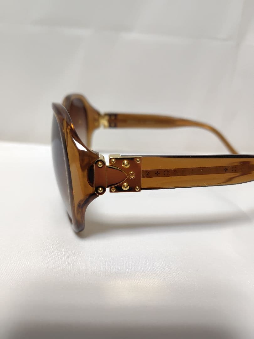 Louis Vuitton ブラウン サングラス