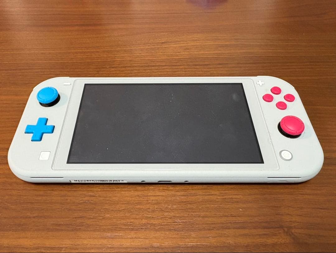 Switch Lite ザシアン・ザマゼンタ　ポケモンモデル