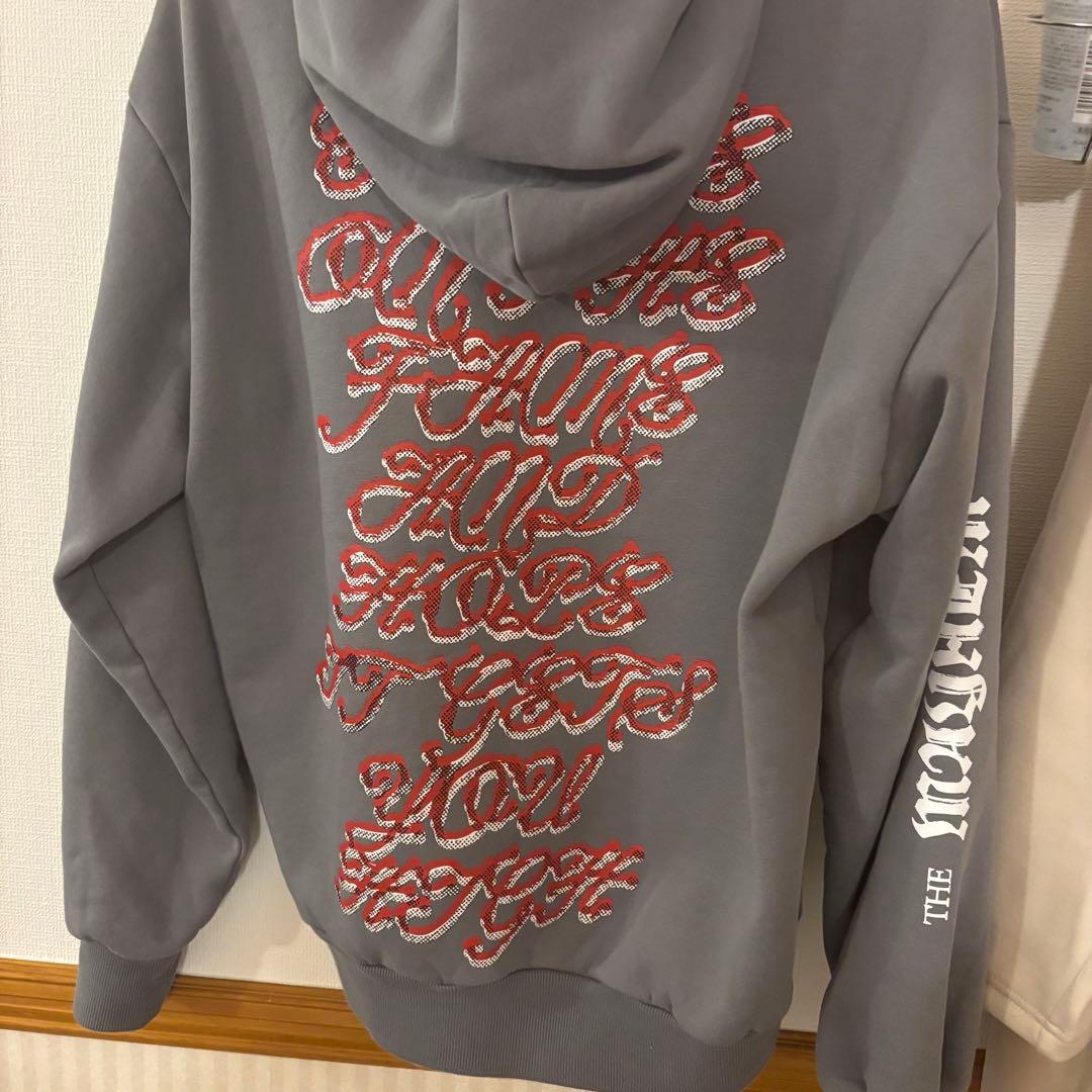 グレー パーカー PERFECT CELEBRITY