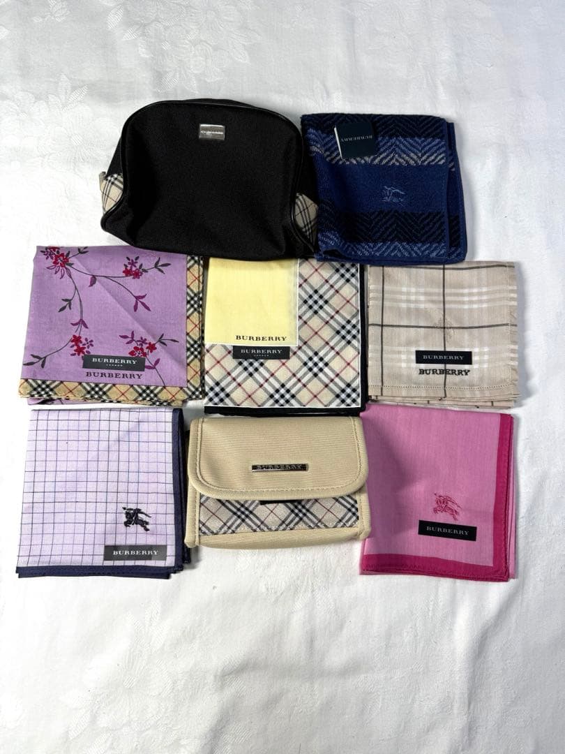 BURBERRY ポーチ　ハンカチ　まとめ売り