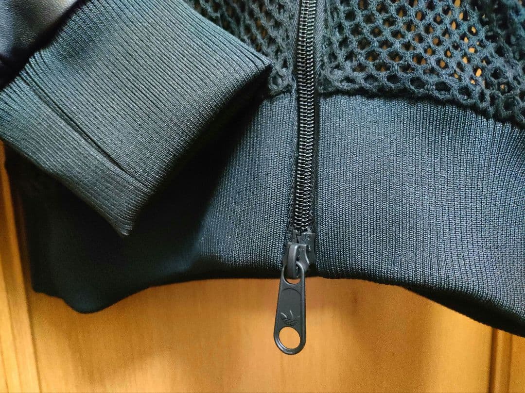 アディダス ✕ ジェレミースコット　メッシュレザー トラックジャケット