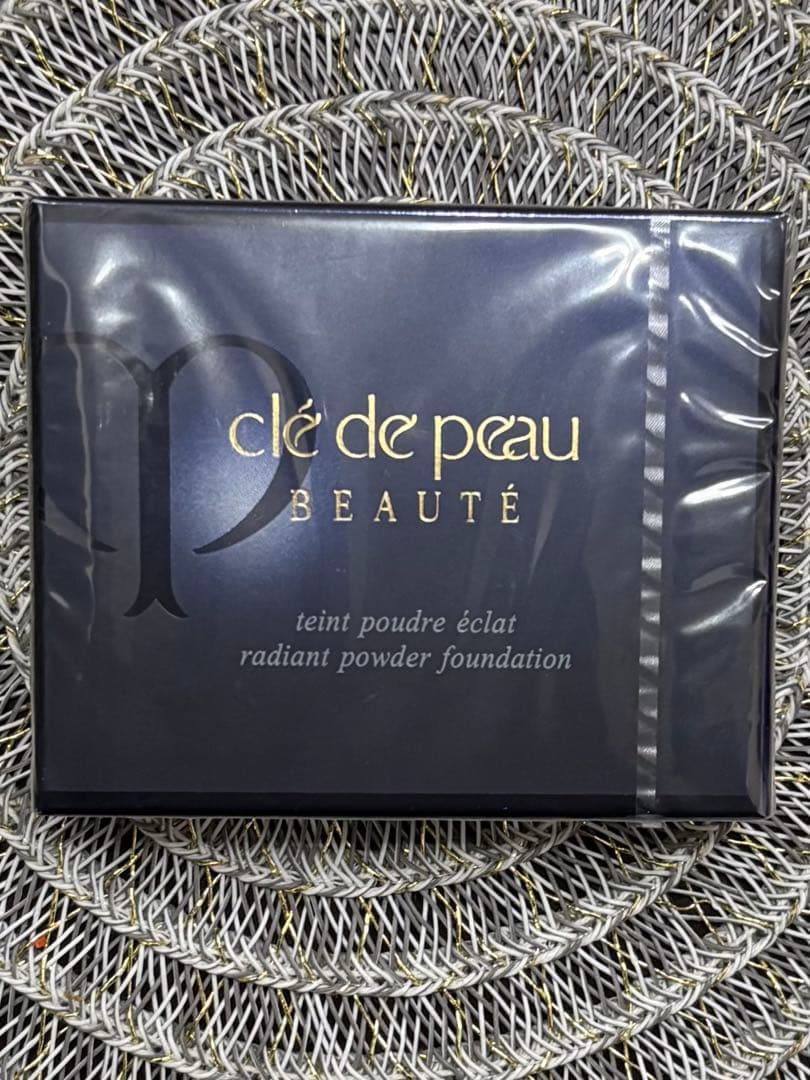 ✨新品未開封✨ クレドポーボーテ タンプードルエクラ オークル10 レフィル