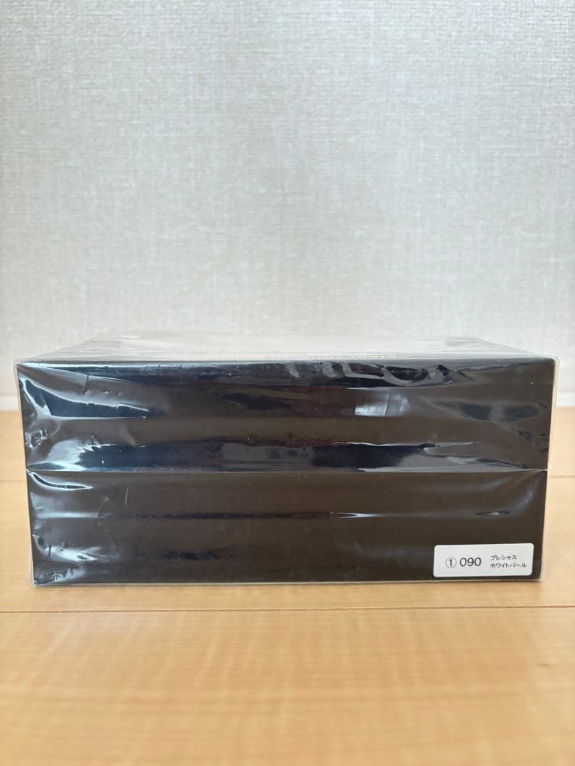 トヨタCROWN 1/30ミニカー ホワイト　新品　未開封