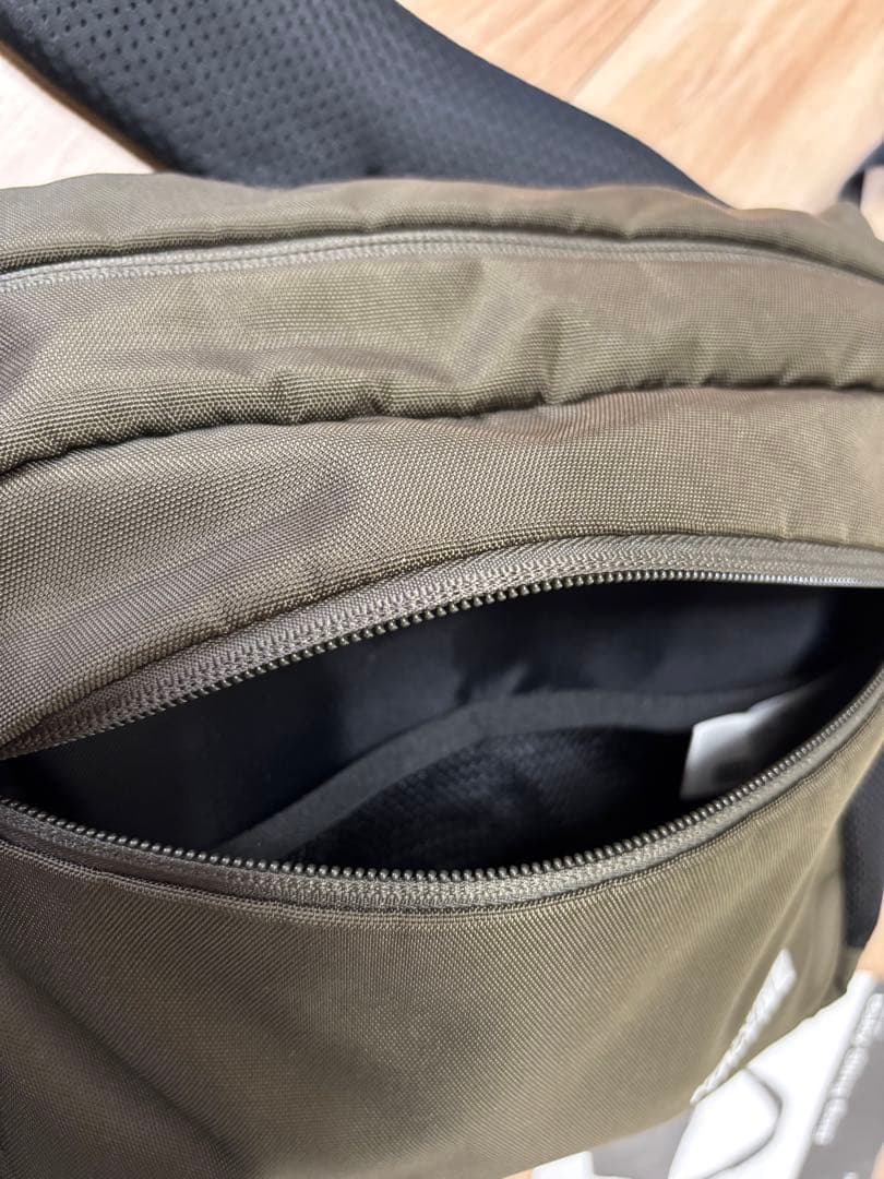 THE NORTH FACE ベビースリングバッグ オリーブグリーン美品