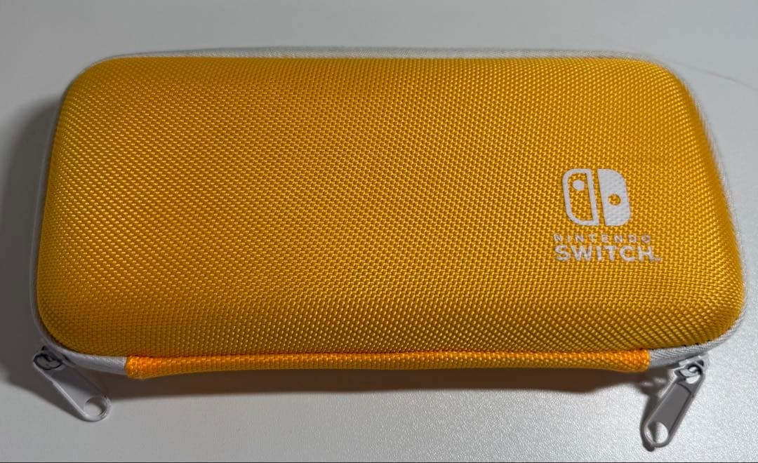 Nintendo Switch Lite イエロー 充電器、ケース付き