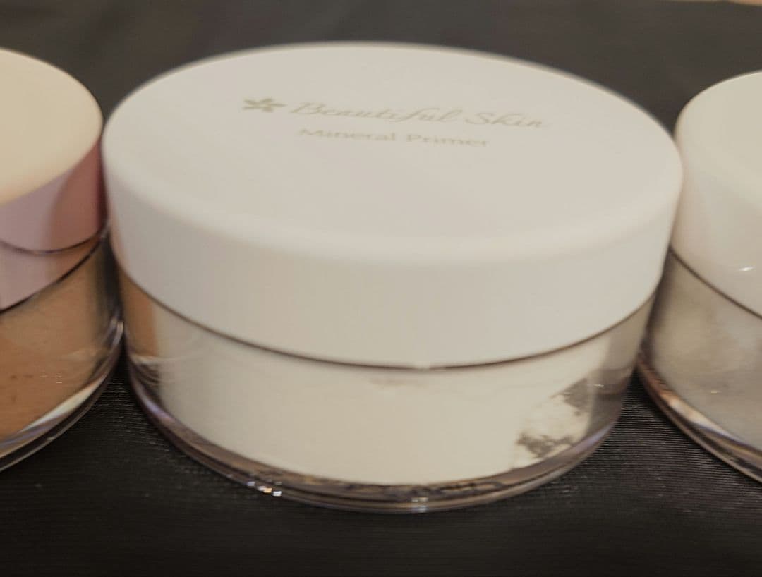 Beautiful Skin ファンデーション、プライマー、仕上げパウダーセット