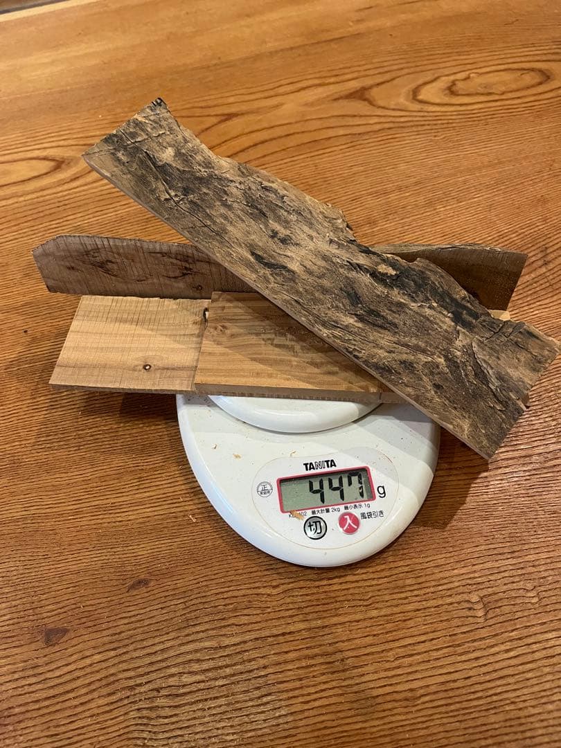 【インド白檀の木端447g】　⑩